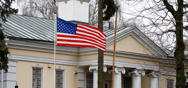 Estados Unidos pide a sus ciudadanos que eviten ir a Bielorrusia o que abandonen la nación de inmediato