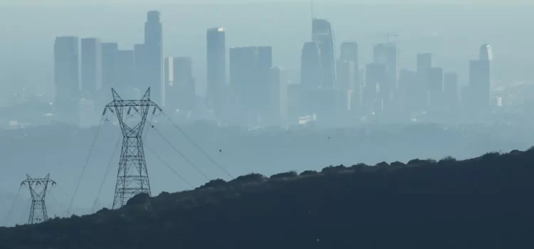 Aumentan niveles de contaminación en Los Ángeles