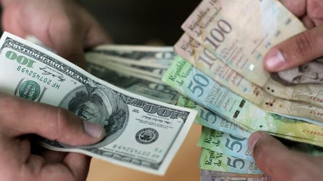 Gobierno de Venezuela busca frenar el alza de la tasa de cambio