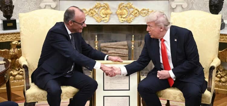 Regala Merz a Trump certificado de nacimiento de su abuelo nacido en Alemania