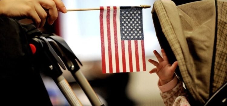 La Corte Suprema limita acciones judiciales contra Donald Trump y reaviva la disputa por la ciudadanía por nacimiento en EEUU