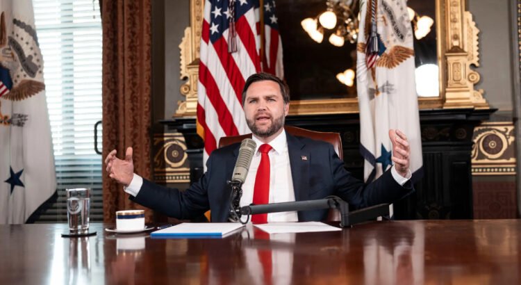 La Casa Blanca usa el asesinato de Kirk para lanzar ofensiva contra grupos liberales La Casa Blanca usa el asesinato de Kirk para lanzar ofensiva contra grupos liberales