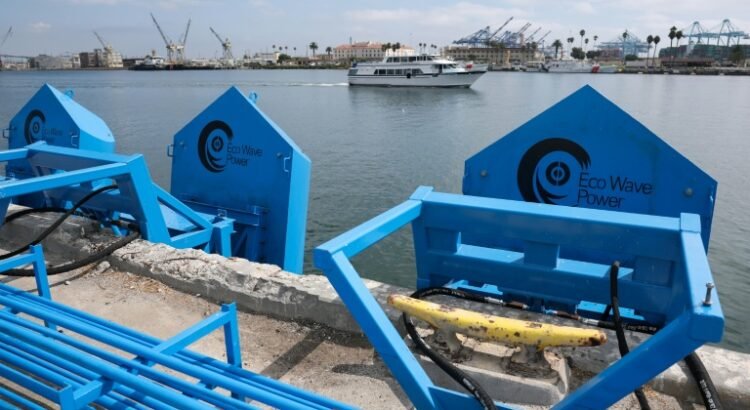La energía del mar se convierte en electricidad en el Puerto de Los Ángeles