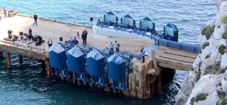 Energía del mar se convierte en electricidad en el Puerto de Los Ángeles
