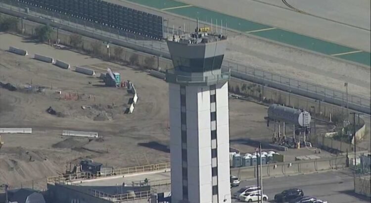 Aeropuerto de Hollywood se quedó sin controladores de tráfico por cierre de gobierno