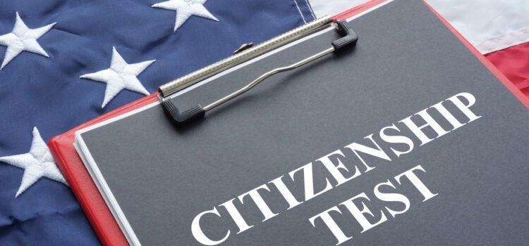 EE.UU. comienza a implementar su nuevo examen de ciudadanía, más largo y riguroso