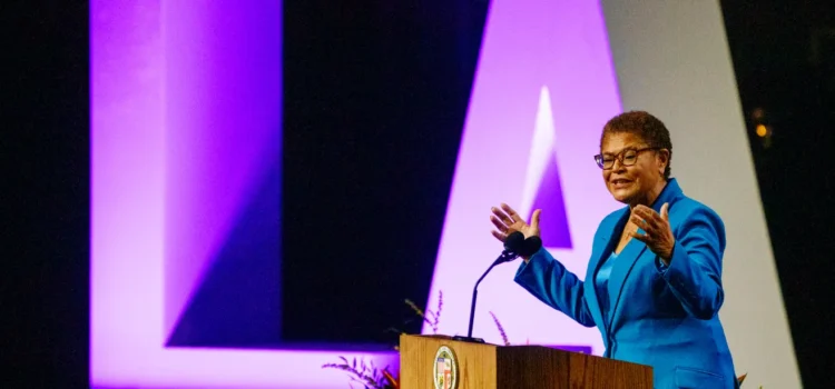 Los Ángeles lanza campaña ‘LA is Open’ para impulsar su economía local