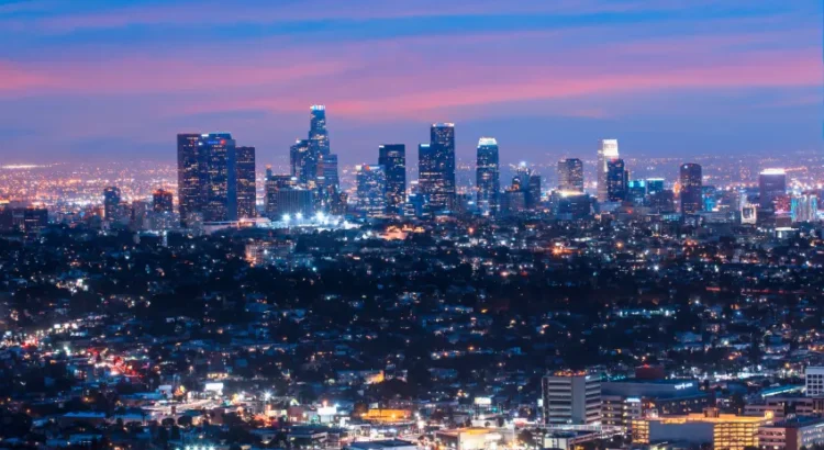 Líderes económicos y turísticos de Los Ángeles anuncian la campaña ‘Los Ángeles está abierta’