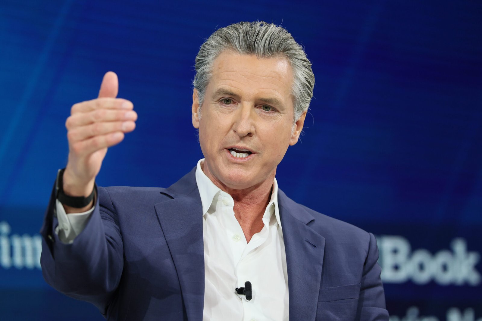 Newsom criticó la propuesta de perforación petrolera en alta mar de Trump